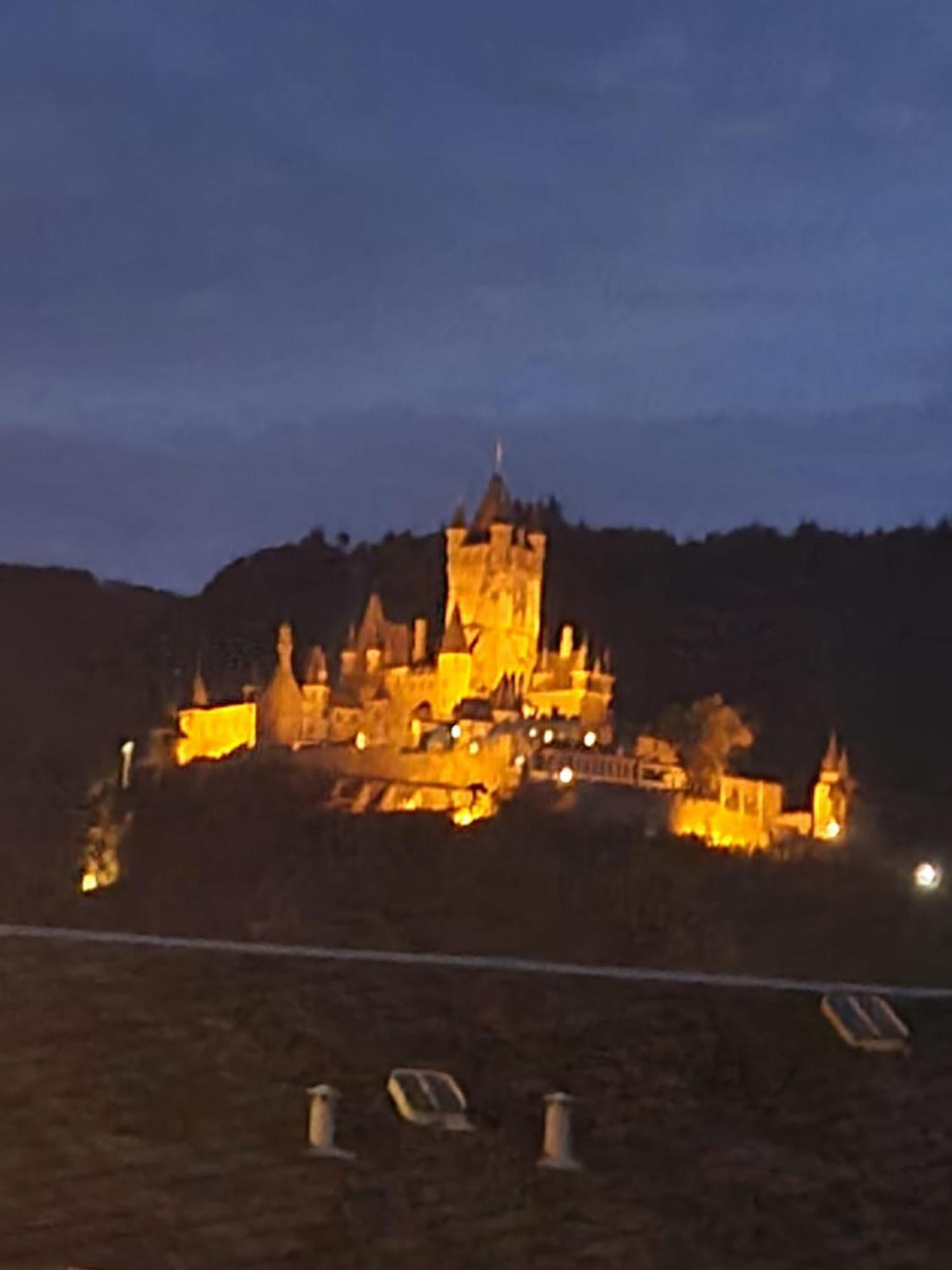 Am Berg * Hohenfels-Essingen